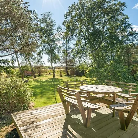 2 Bedroom Awesome In Feriehus Vordingborg