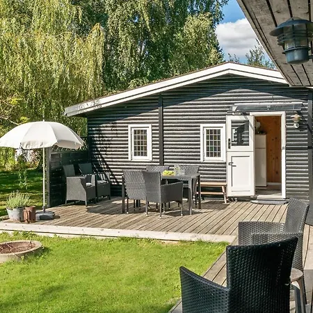 2 Bedroom Awesome In Vordingborg