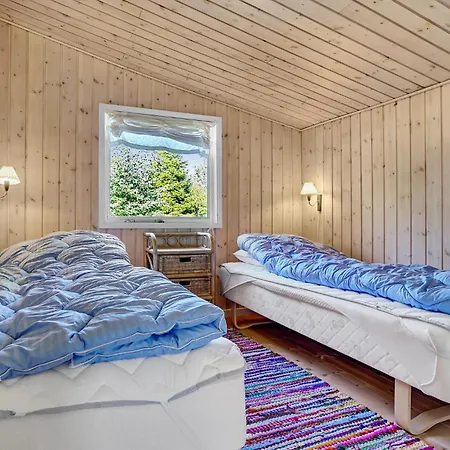 2 Bedroom Awesome In *